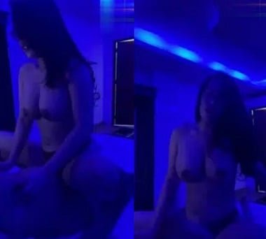 Горячая девушка довольна своим избалованным любовником
