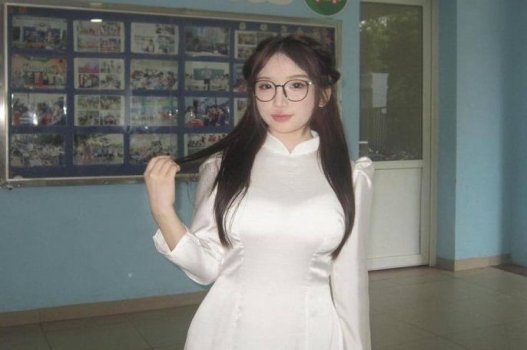 Phuong Anh Charm каждую минуту